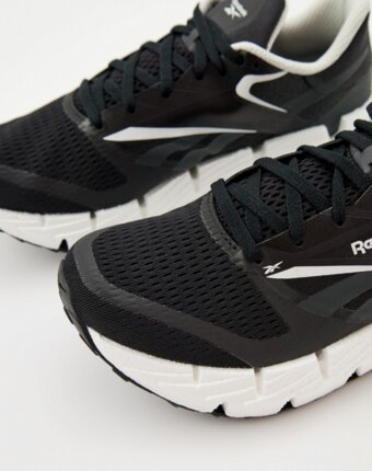 Кроссовки Reebok женщинам