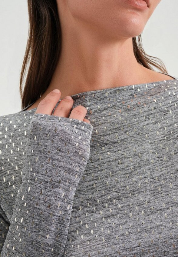 Лонгслив Antiga