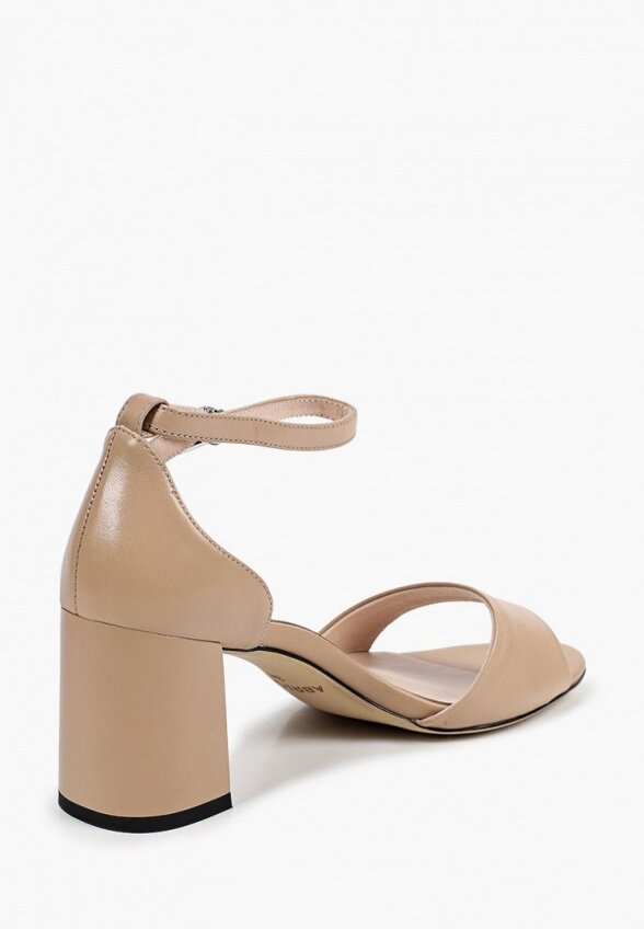 Босоножки Abricot