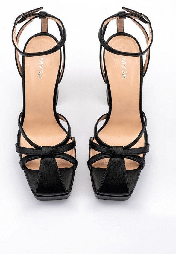 Босоножки Mysa