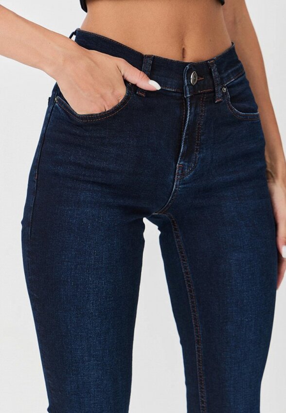 Джинсы Whitney