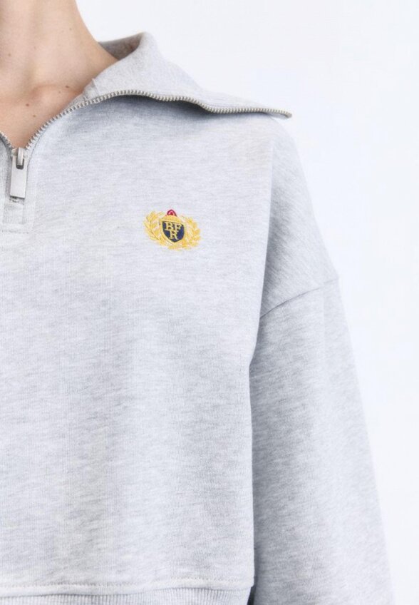 Олимпийка Befree