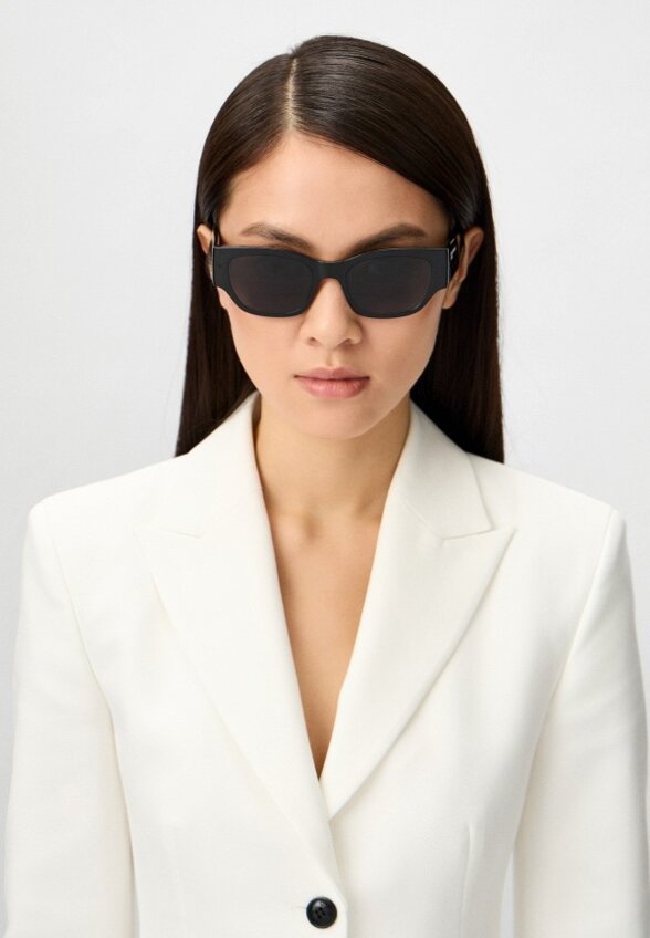 Очки солнцезащитные Karl Lagerfeld