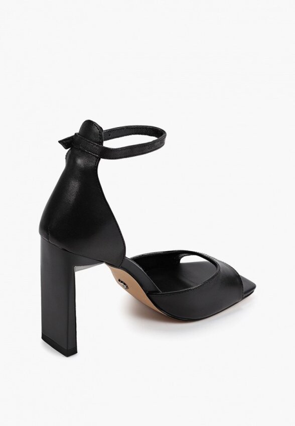 Босоножки Valley