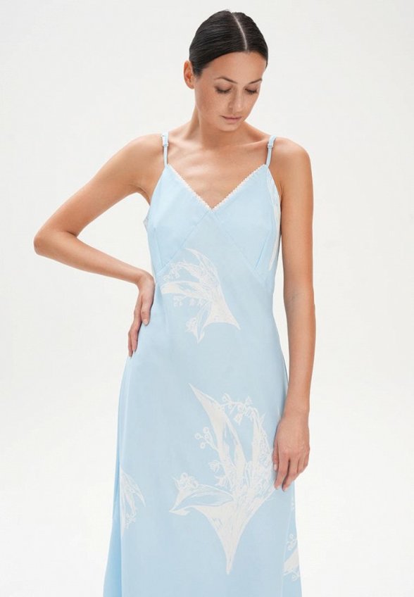 Платье Serafima