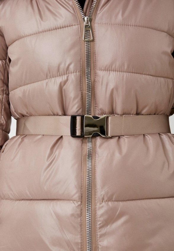 Пуховик LeOtra