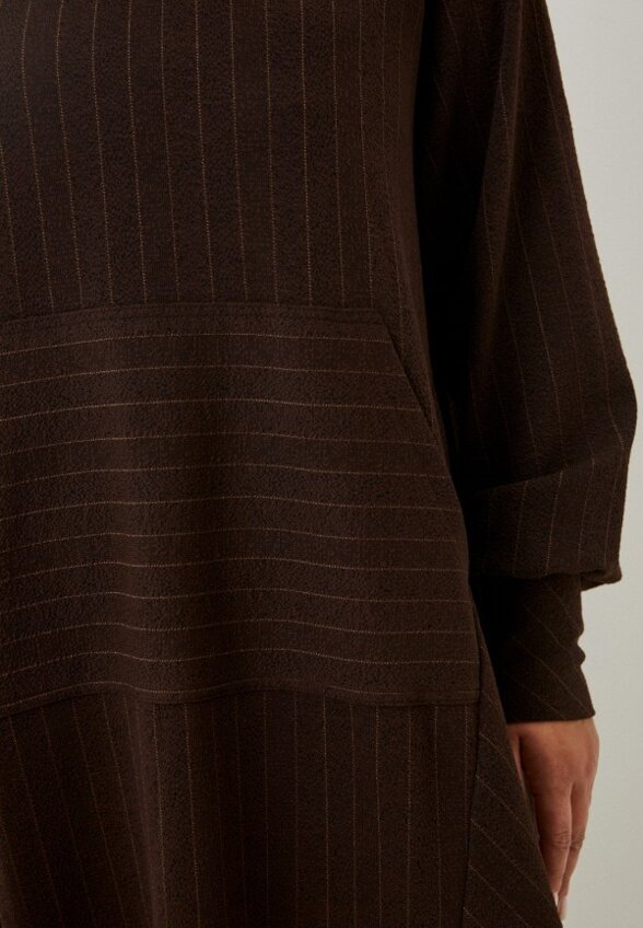 Платье MadaM T