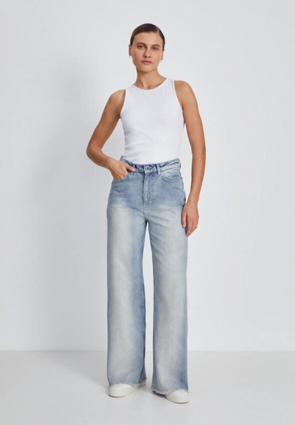 Джинсы Finn Flare