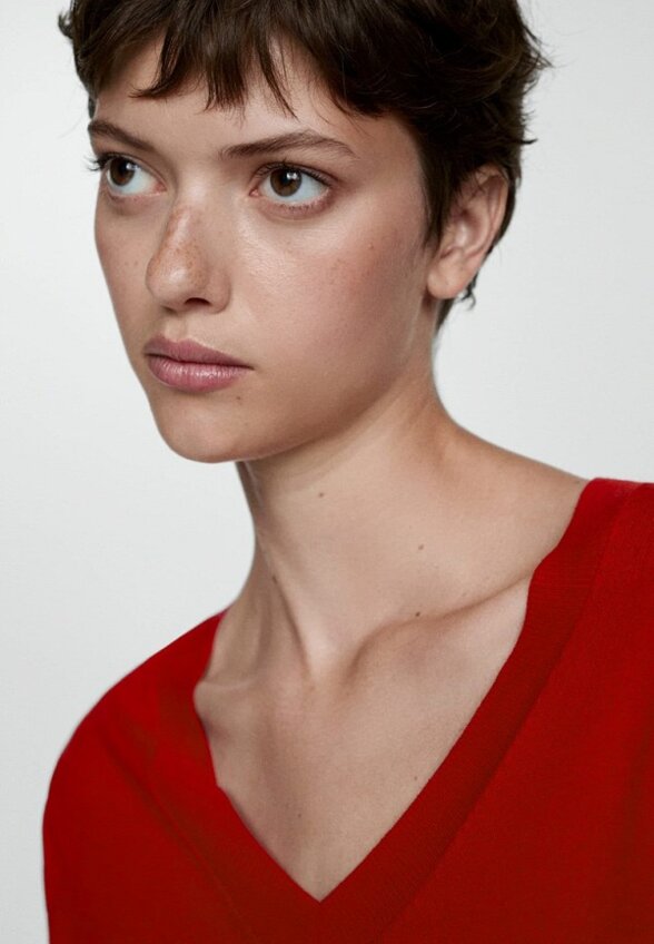 Пуловер Mango