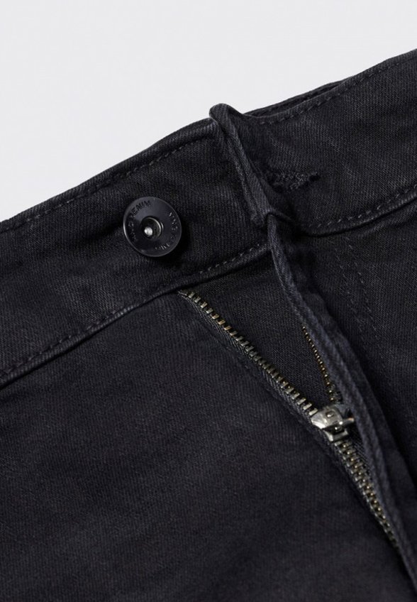 Джинсы Mango Man