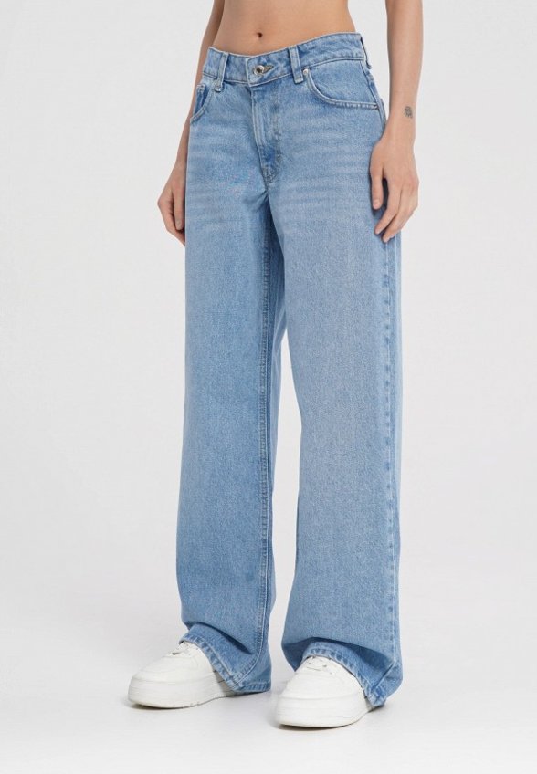 Джинсы Твое