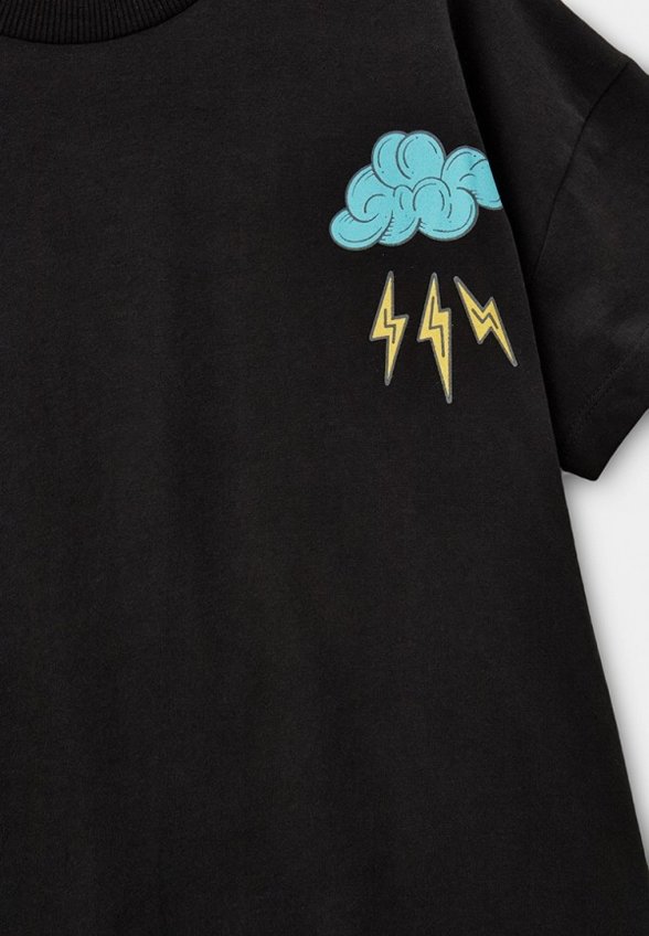 Футболка Stormies