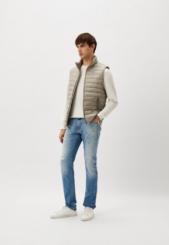 Жилет утепленный Closed