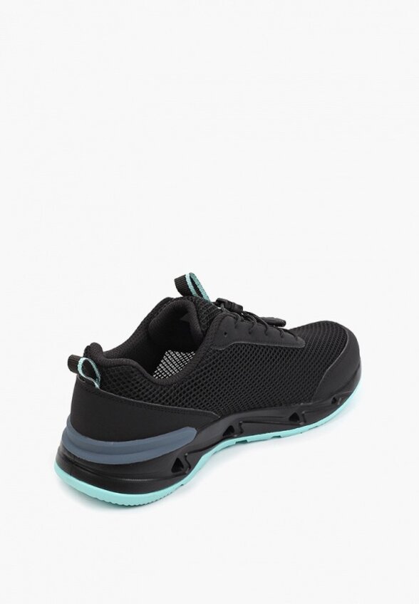 Кроссовки Outventure