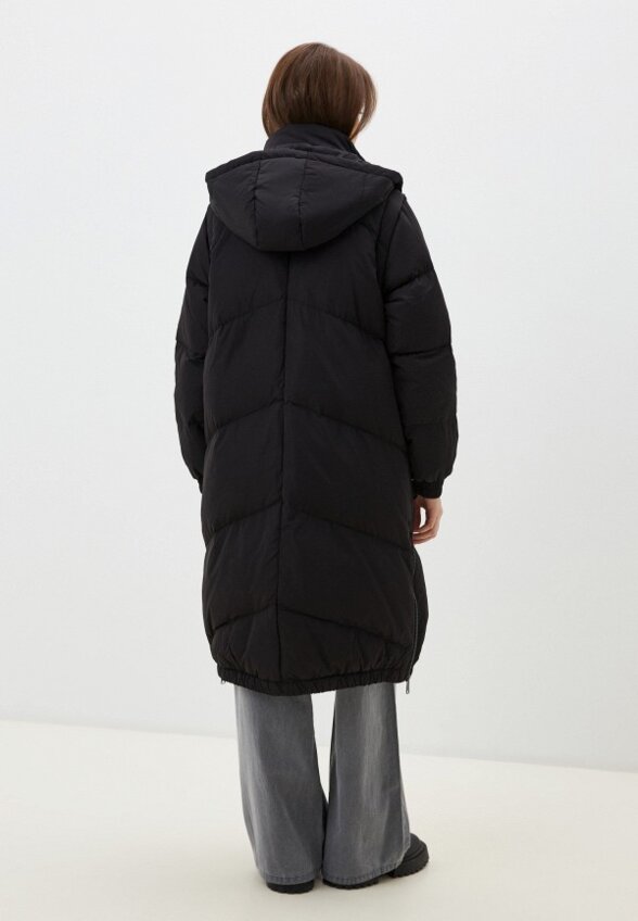 Пуховик b.young