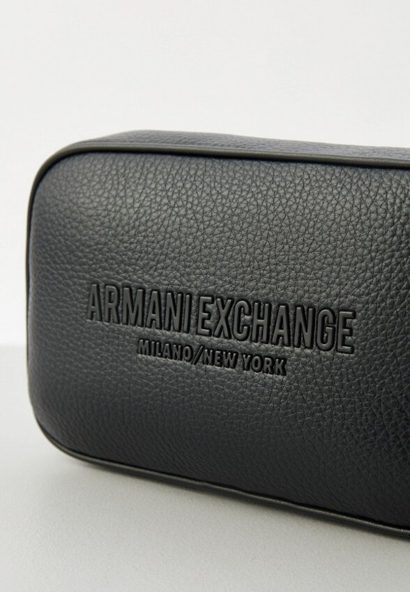 Несессер Armani Exchange