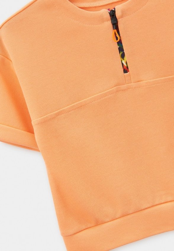 Футболка Карамелли