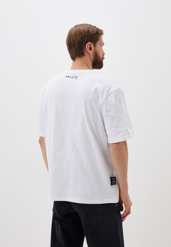 Футболка Scandalis