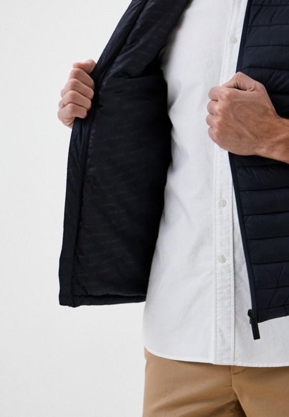 Жилет утепленный Loft