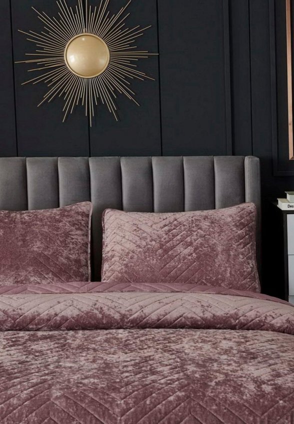 Комплект с покрывалом Sofi De Marko