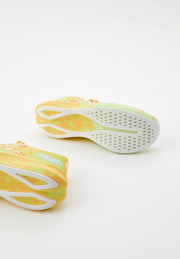 Кроссовки ASICS