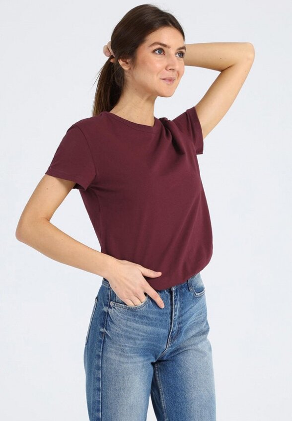 Футболка Апрель