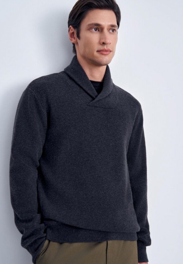 Пуловер Finn Flare