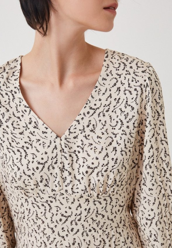 Платье Mark Formelle