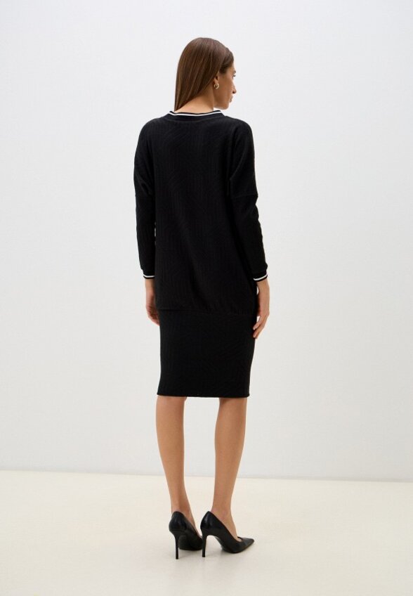 Платье MadaM T