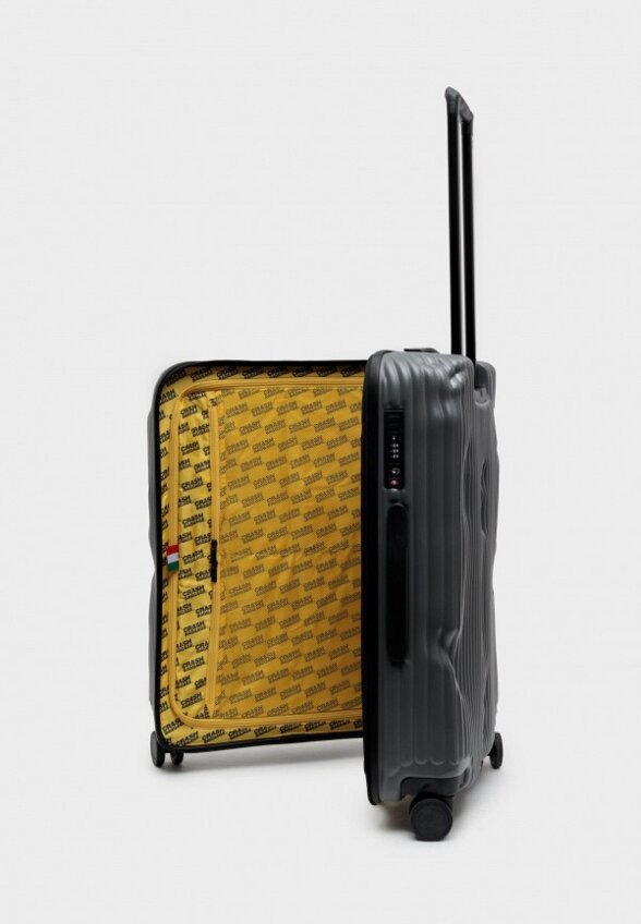 Чемодан Crash Baggage