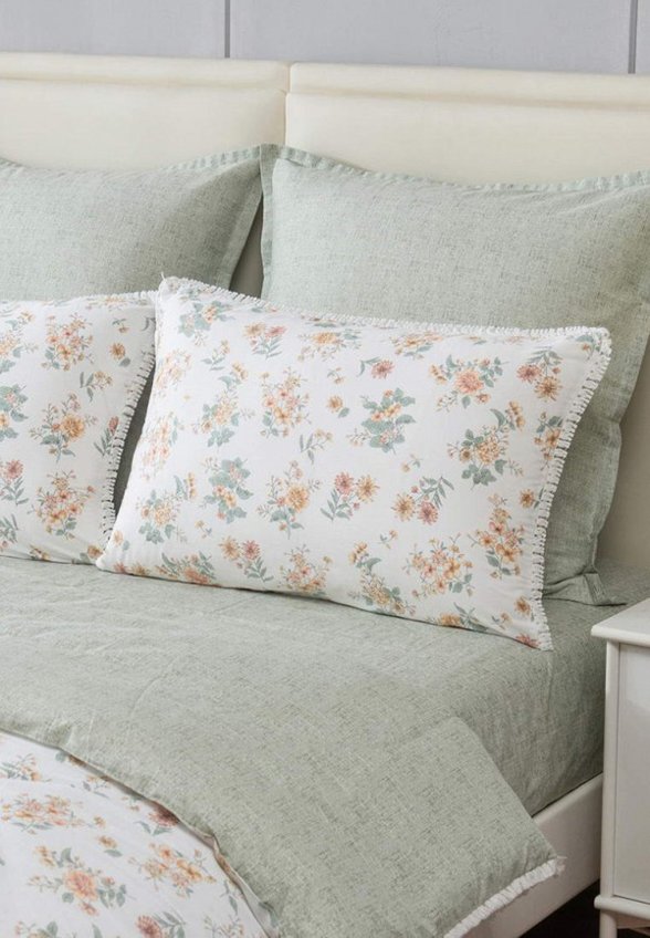 Постельное белье Семейное Sofi De Marko