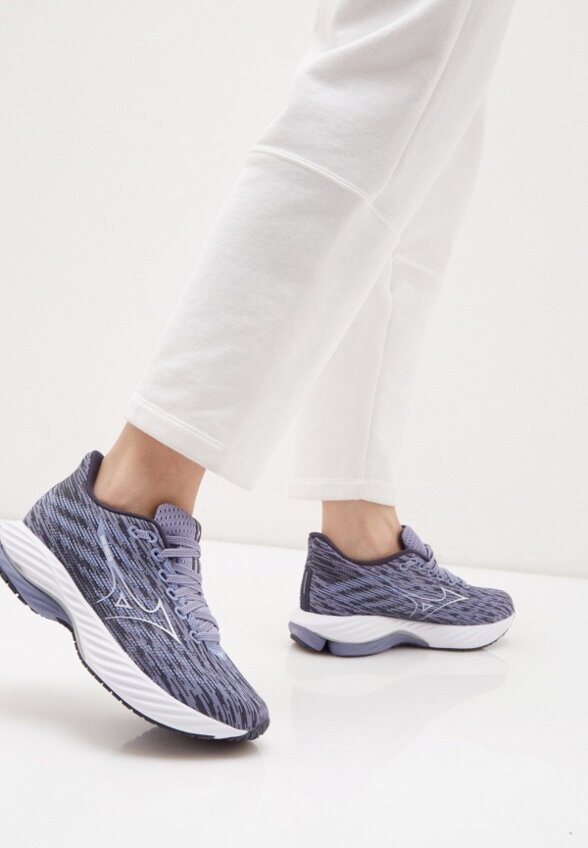 Кроссовки Mizuno