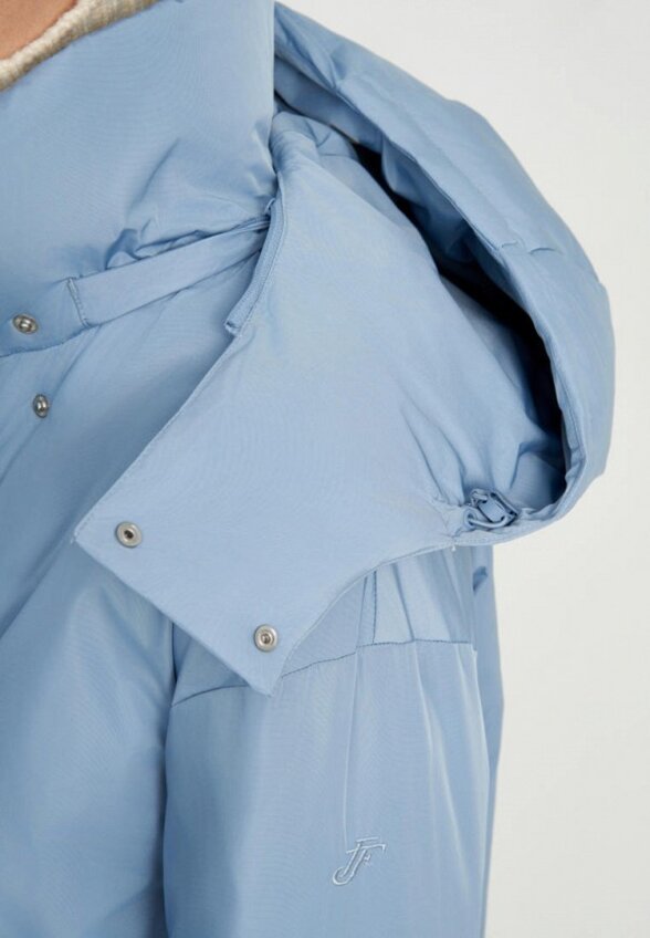 Пуховик Finn Flare