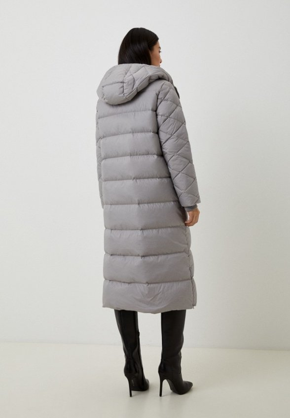 Пуховик Auranna