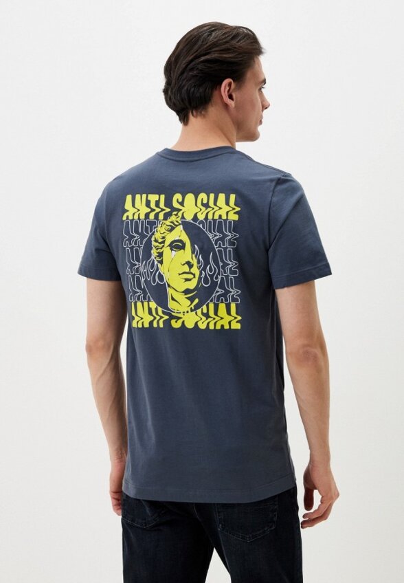 Футболка Hiddenbrand