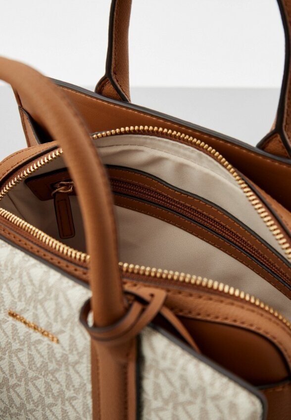 Сумка и брелок Michael Michael Kors