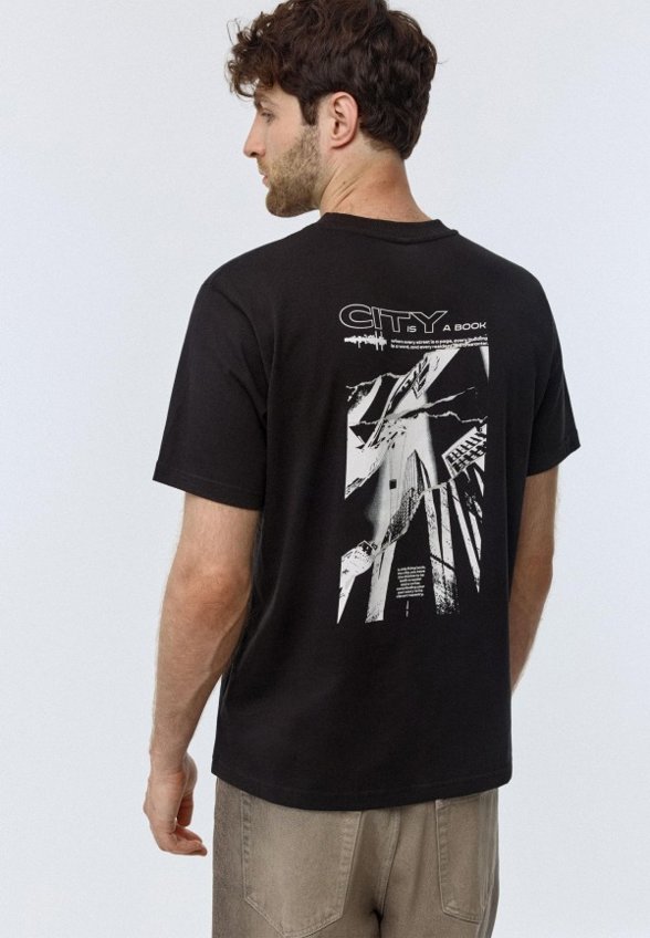 Футболка Sela