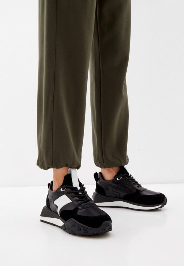 Кроссовки Vitacci