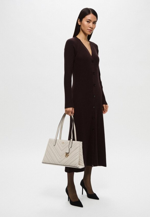 Сумка и брелок DKNY