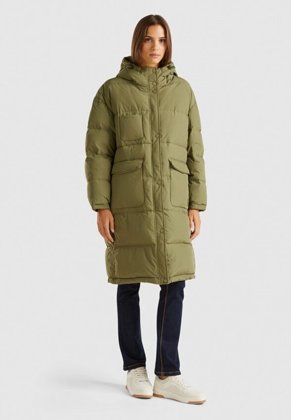 Пуховик United Colors of Benetton