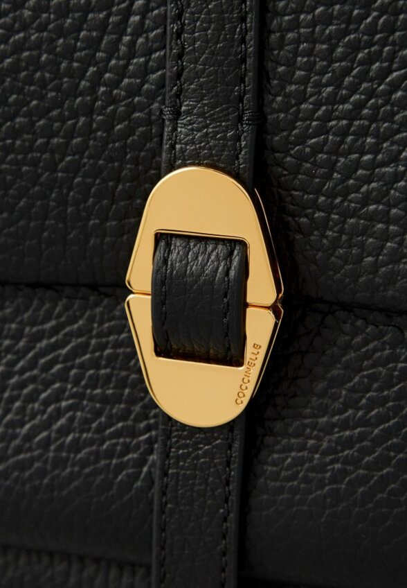 Сумка Coccinelle