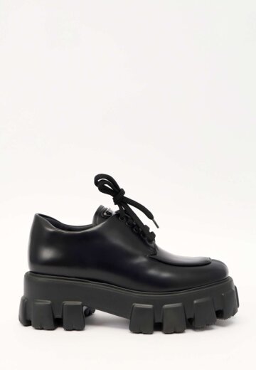 Prada Monolith