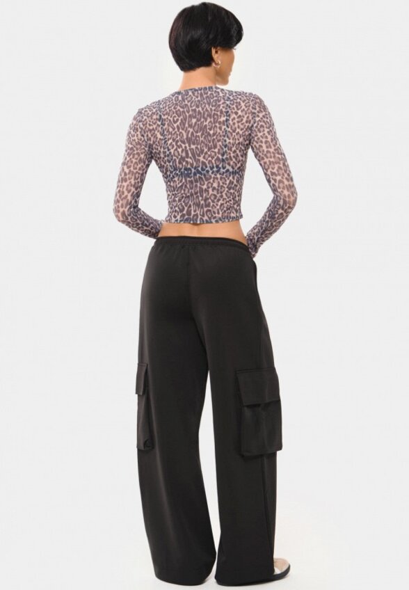 Лонгслив Neverlate