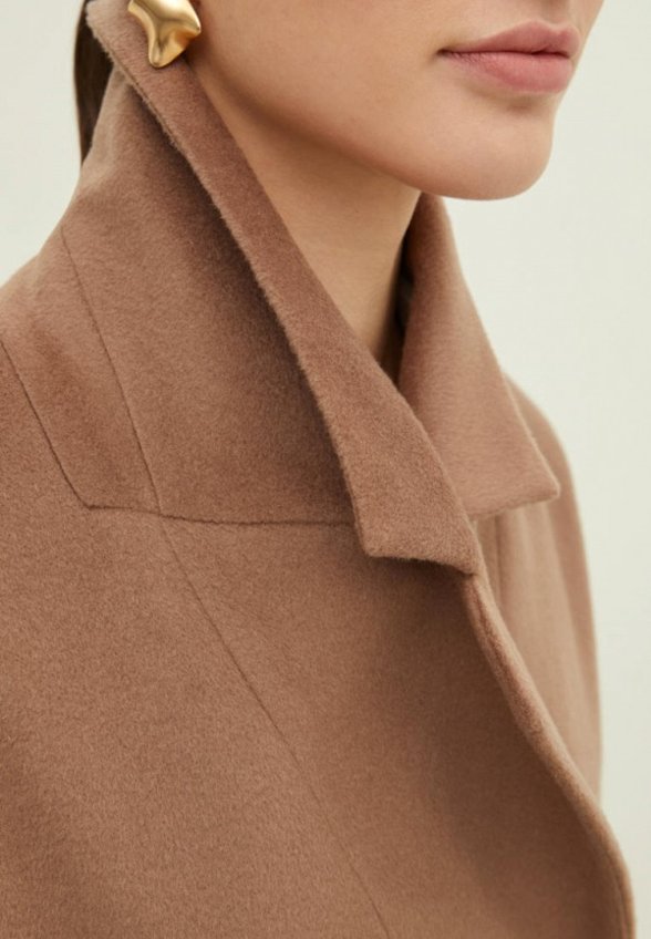 Пальто-халат Finn Flare