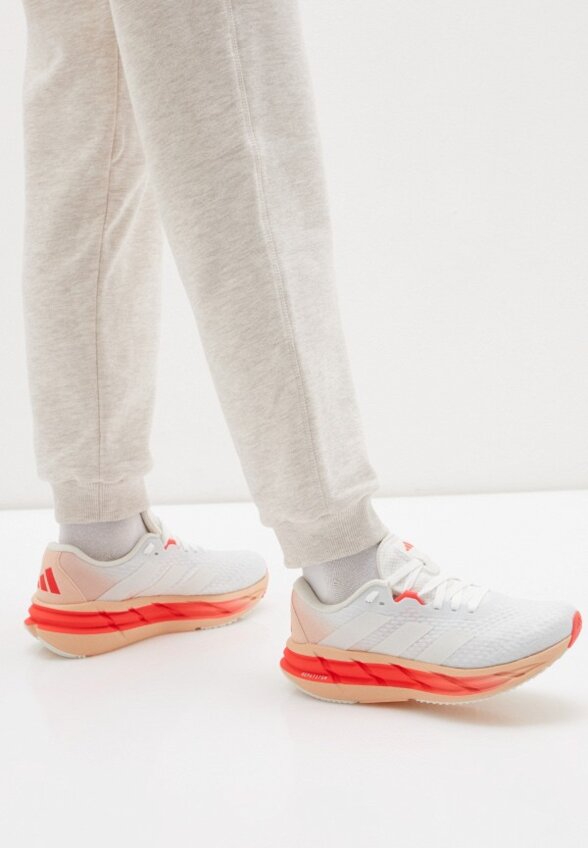 Кроссовки adidas