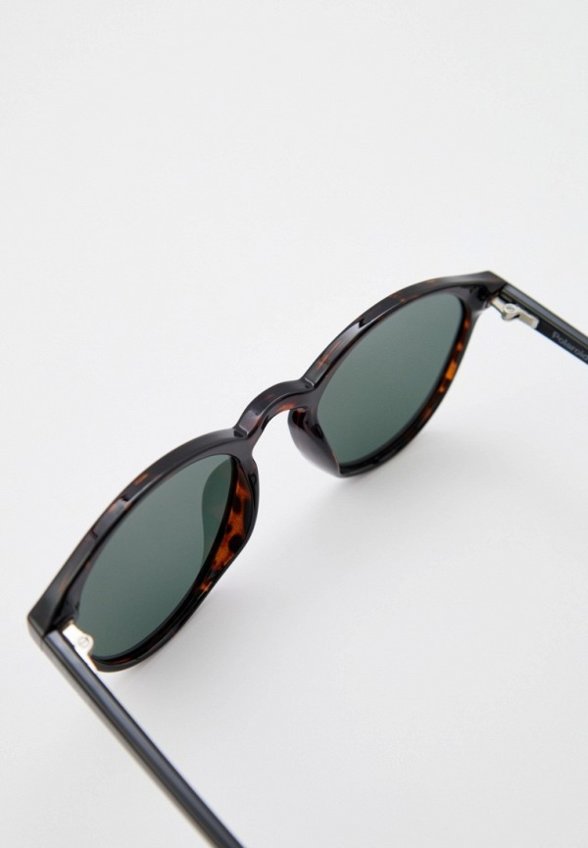 Очки солнцезащитные Polaroid