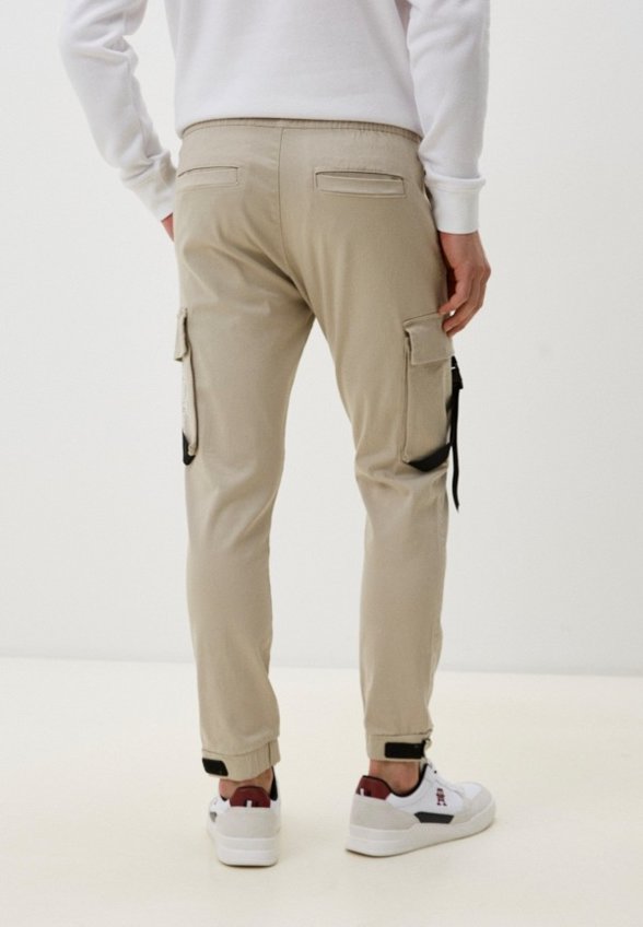 Брюки Terranova