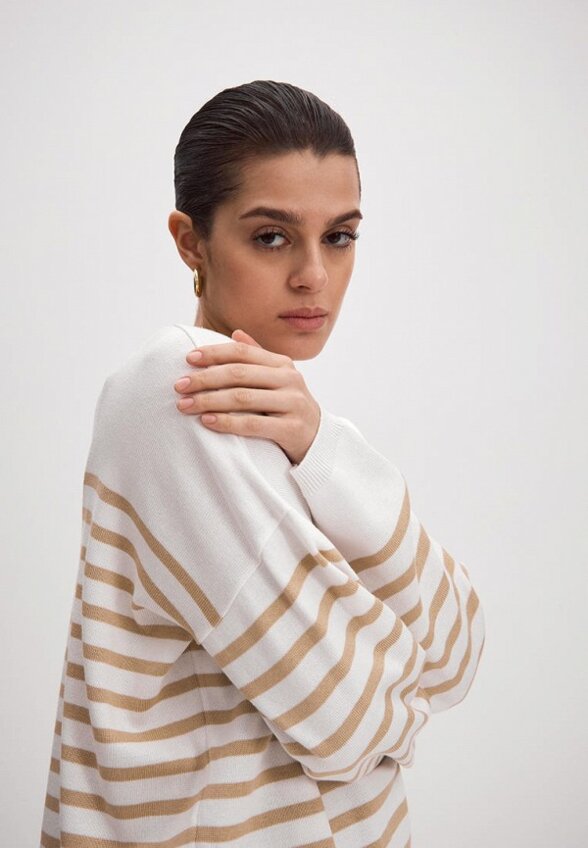 Джемпер 4forms