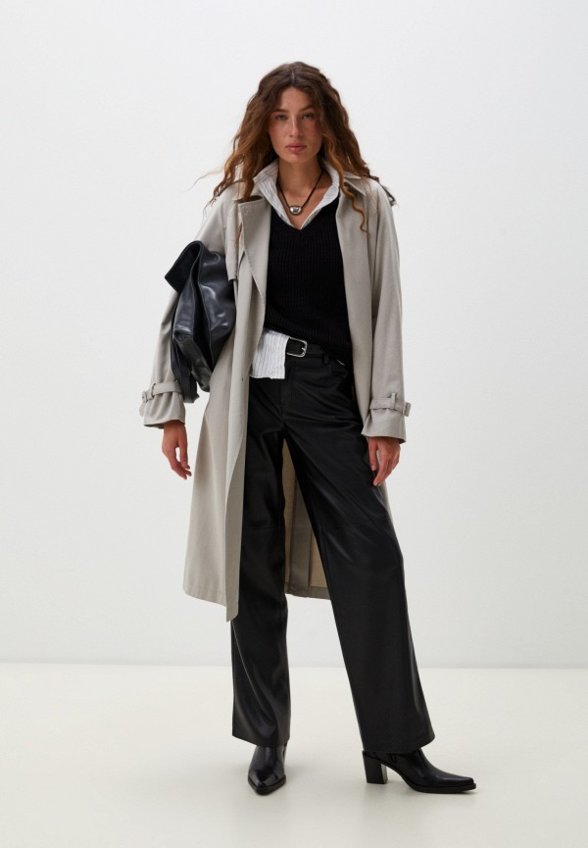 Пуловер Terranova