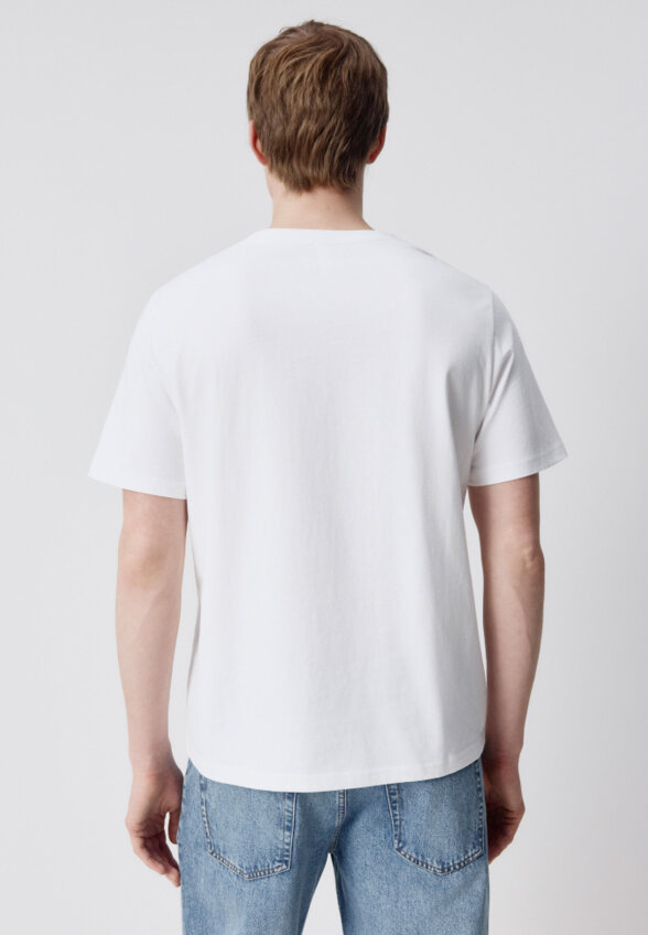 Футболка MARK REGULAR FIT базовая